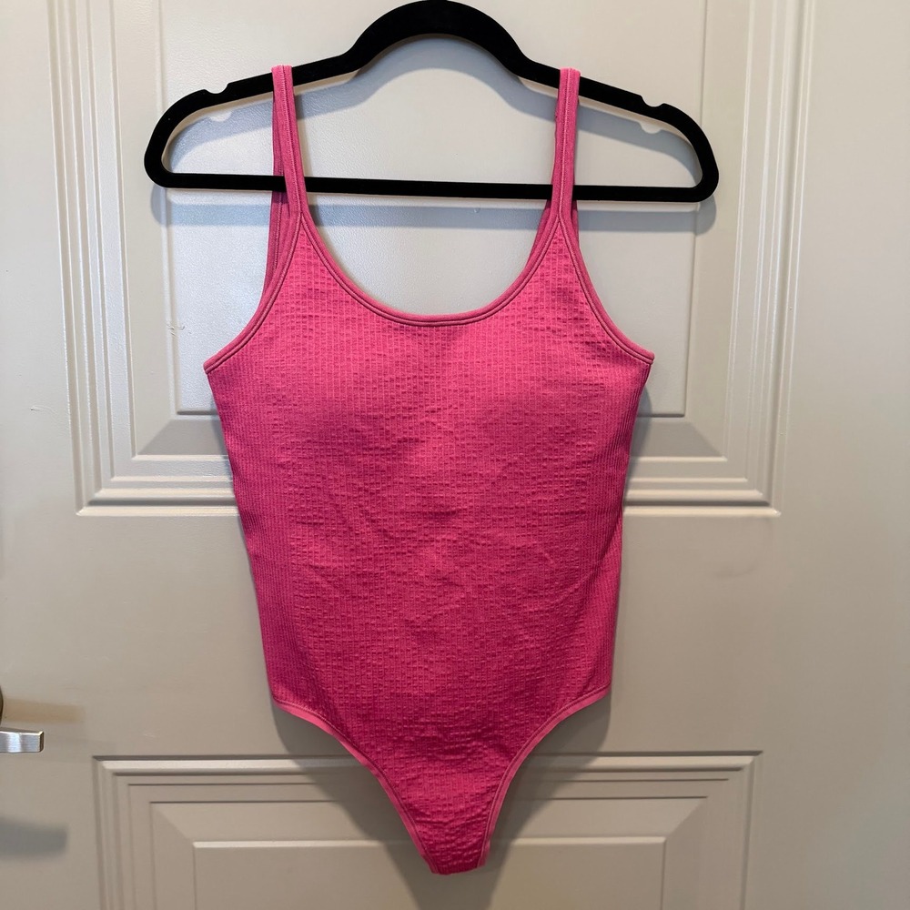 Lululemon‎ Ebb to Street Ribbed Bodysuit Pink Size 6